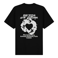 Arte Antwerp - Rose Blooming Ideas T-Shirt