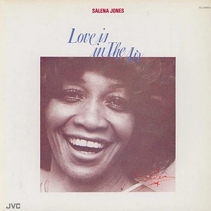 Salena Jones - Love Is In The Air