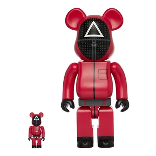 Medicom Toy - 100% + 400% Squid Game Guard Triangle Be@rbrick Toy