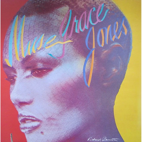 Grace Jones - Muse