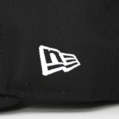 Dissizit! - DX Bones New Era Cap