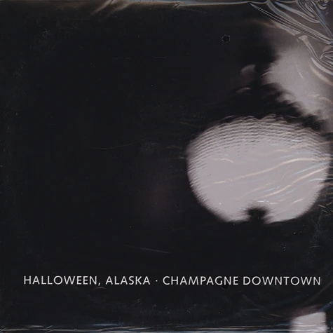 Halloween Alaska - Champagne downtown