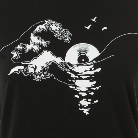Ropeadope - Waves Women T-Shirt
