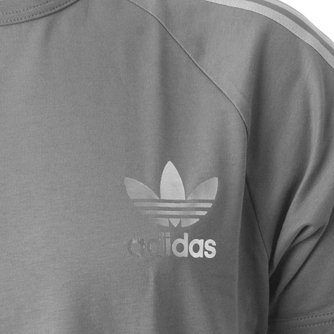 adidas - Adicolor 3 Stripe T-Shirt