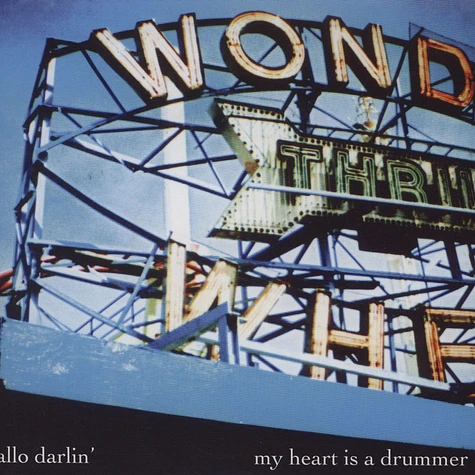 Allo Darlin - My Heart Is A Drummer