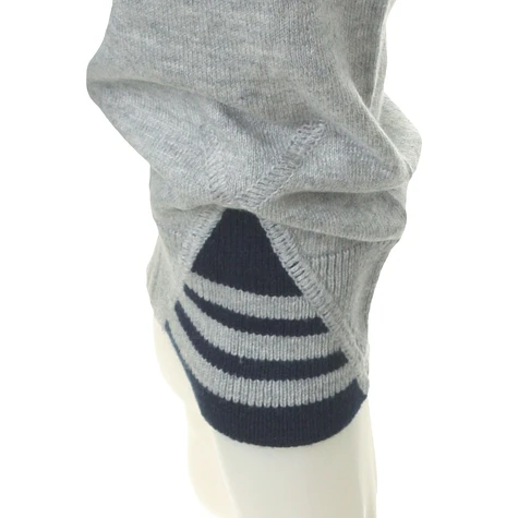adidas - V-Neck PRMY Knit Sweater