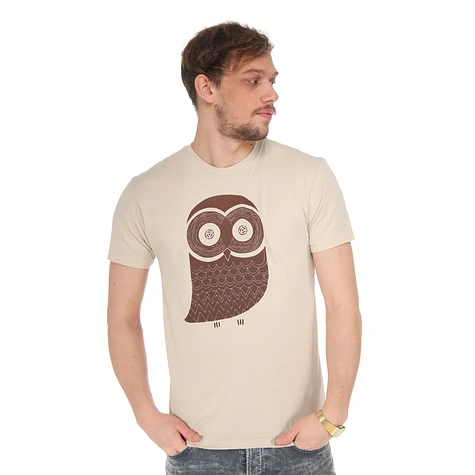 Ubiquity - Vinowl T-Shirt