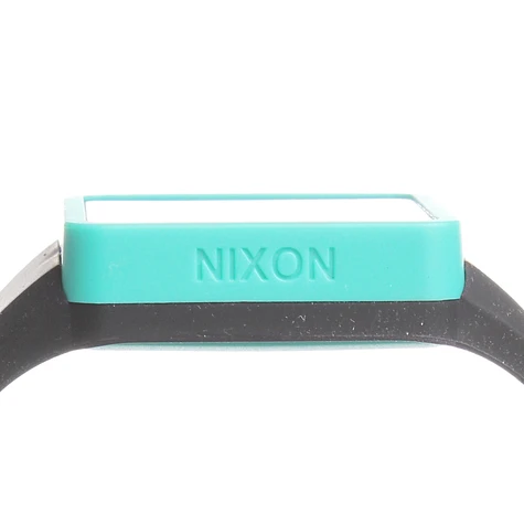 Nixon - Newton