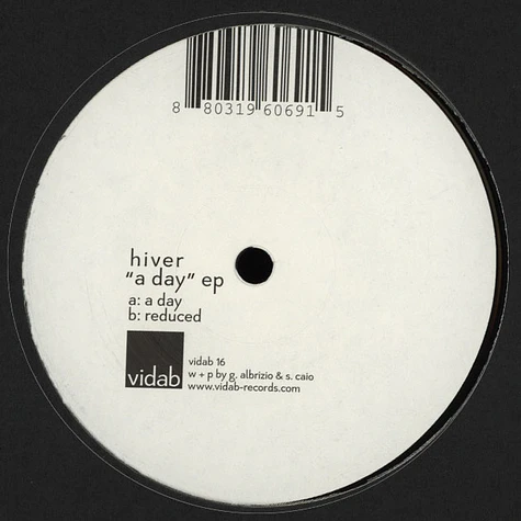 Hiver - A Day EP