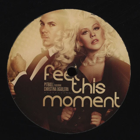 Pitbull - Feel This Moment feat. Christina Aguilera