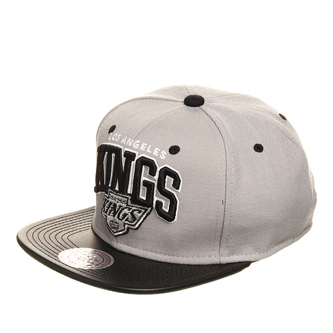 Mitchell & Ness - Los Angeles Kings NHL Leather Team Arch Snapback Cap