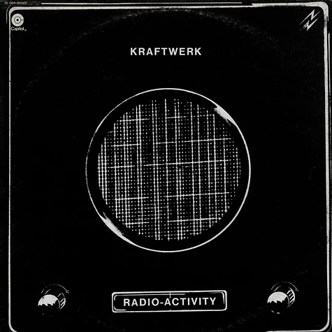 Kraftwerk - Radio-Activity