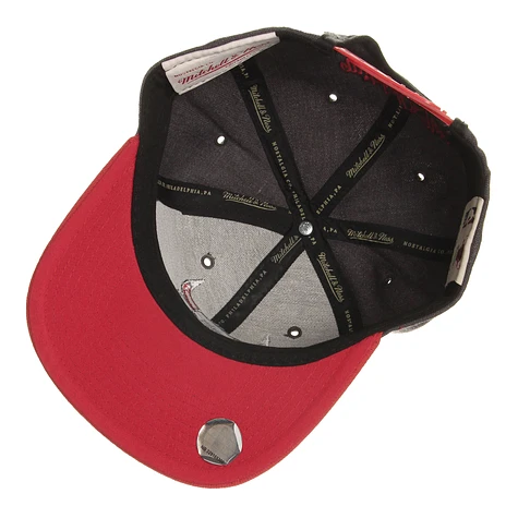 Mitchell & Ness - Chicago Bulls NBA 2 Tone Snapback Cap