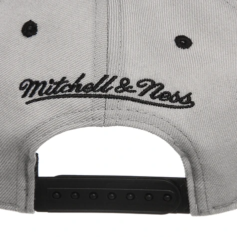 Mitchell & Ness - Brooklyn Nets NBA Guard Snapback Cap