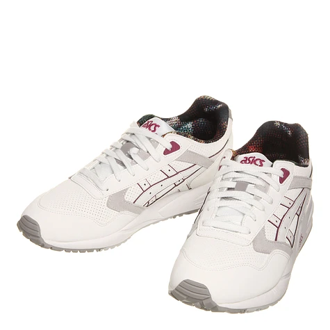 Asics - WMNS Gel Saga