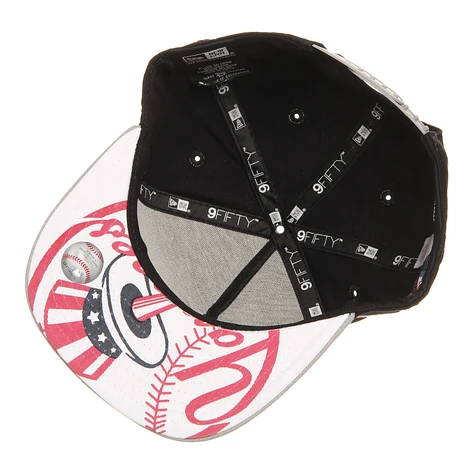 New Era - New York Yankees Flip Up Team Redux Snapback Cap