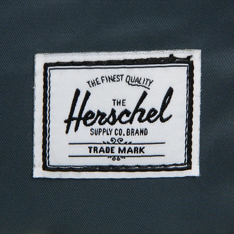 Herschel - Chapter Travel Kit