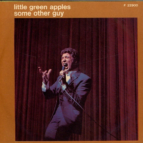 Tom Jones - Little Green Apples