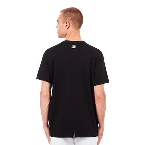 adidas - Boxy T-Shirt