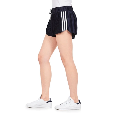 adidas - 3 Stripes Shorts