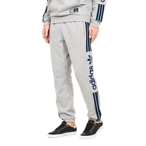 adidas Skateboarding - Quarzo Fleece Pants