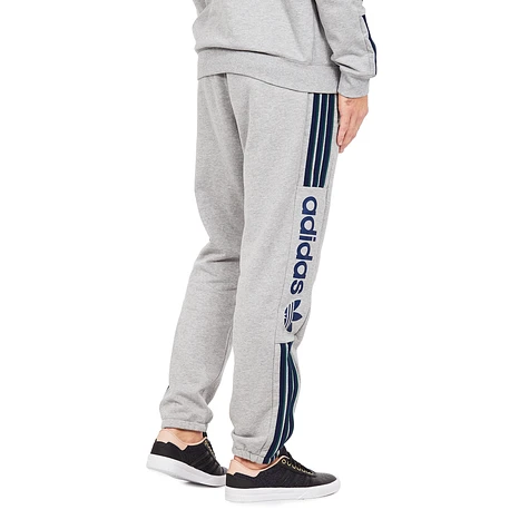 adidas Skateboarding - Quarzo Fleece Pants