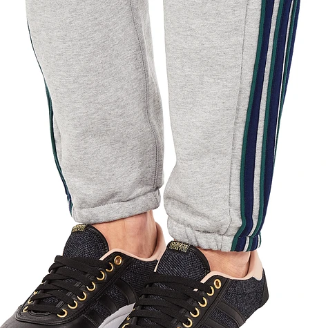 adidas Skateboarding - Quarzo Fleece Pants
