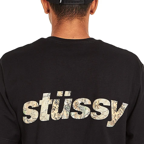 Stüssy - Camo Italic Tee