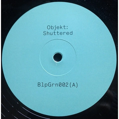 Objekt / Cosmin TRG - Shuttered / Auster