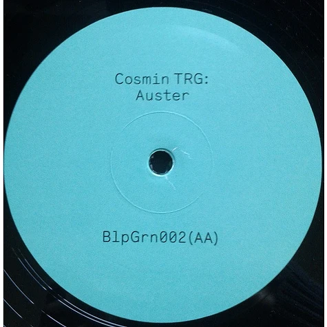 Objekt / Cosmin TRG - Shuttered / Auster