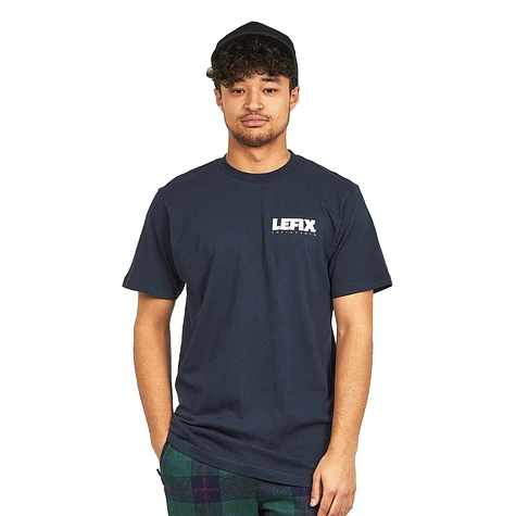 Le Fix - Blury Letters Chest Tee