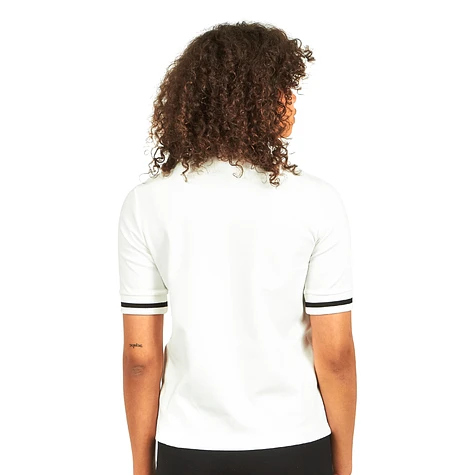 Fred Perry - High Neck Fred Perry T-Shirt