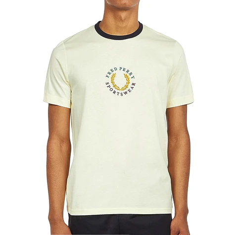 Fred Perry - Branded T-Shirt