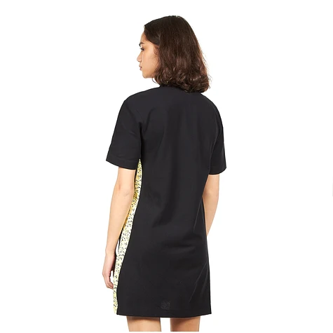 Fred Perry - Pique Dress With Floral Print