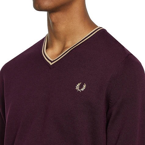 Fred Perry - Classic V Neck Jumper
