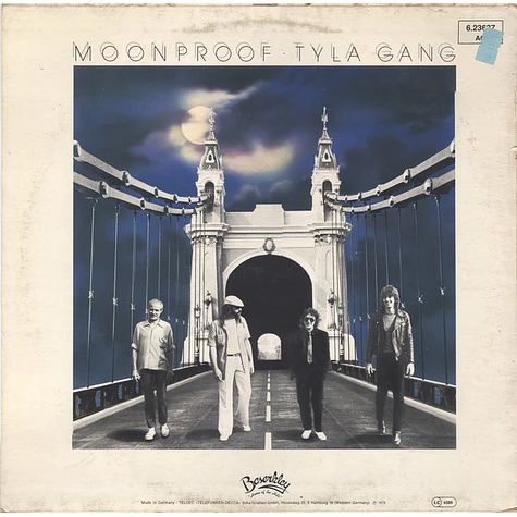 Tyla Gang - Moonproof