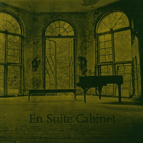 En Suite Cabinet - En Suite Caninet