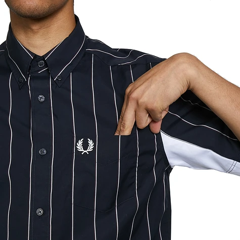 Fred Perry - Fine Stripe Short Sleeve Shirt