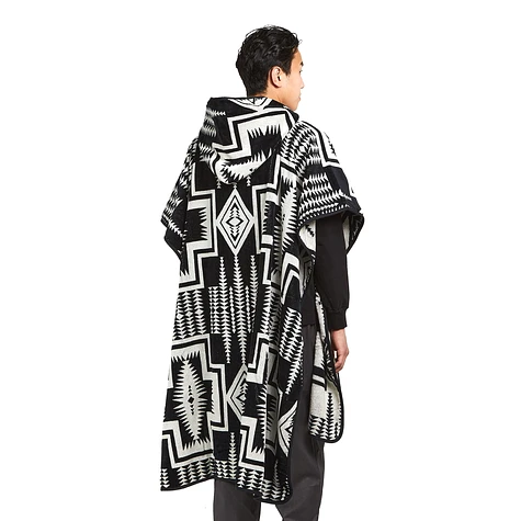 Pendleton - Adult Jacquard Hooded Towel