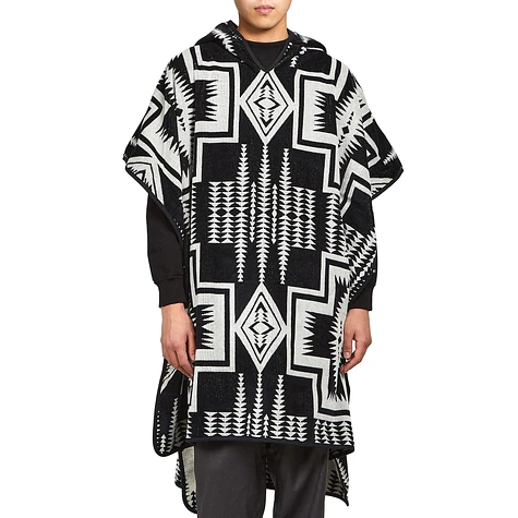 Pendleton - Adult Jacquard Hooded Towel