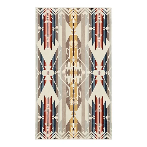 Pendleton - Oversized Jacquard Spa Towel