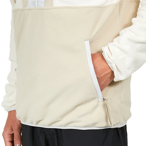 Columbia Sportswear - Backbowl Lite Half Zip Hoodie