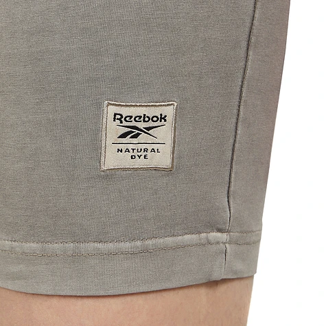 Reebok - Classics Reebok Natural Dye Legging Shorts