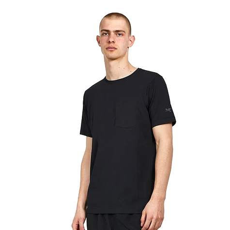 Arc'teryx - Eris T-Shirt (Black) | HHV