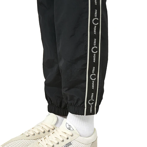 Fred Perry - Taped Shell Pant