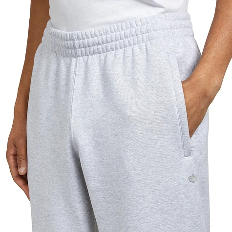 adidas - Premium Essentials Sweatpants