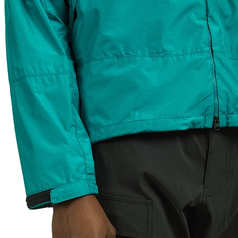 Goldwin - Rip-Stop Light Jacket