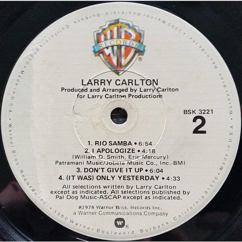 Larry Carlton - Larry Carlton