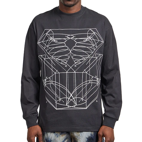 The Trilogy Tapes - TTT Graph Longsleeve (Black) | HHV