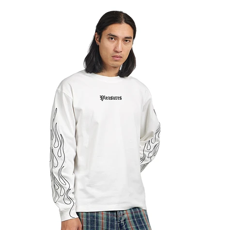 PLEASURES - Fiery Heavyweight Longsleeve